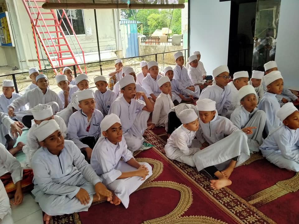 Sumbangan Diperlukan Setiap Bulan Untuk Menanggung 80 Pelajar Tahfiz Madrasah Darul Tahfiz Ummul Qura Jalan Kebun Shah Alam, Selangor.